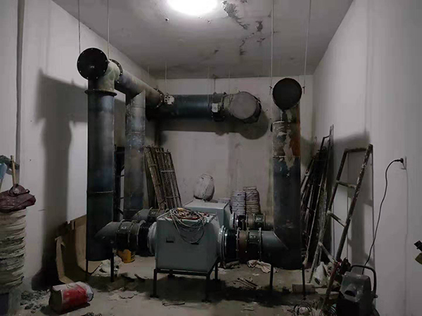 濾毒機(jī)房內(nèi)部圖